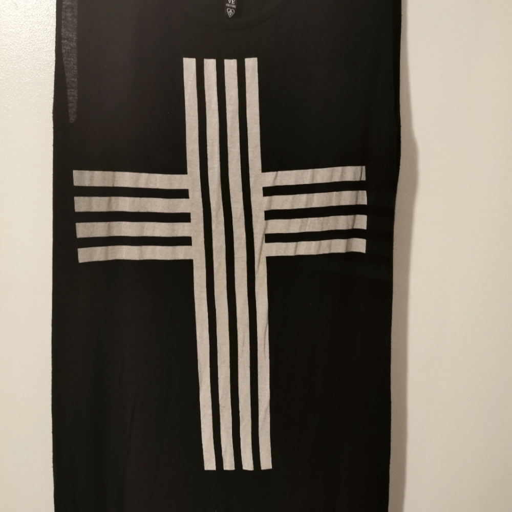 Love Culture cross fringed tank top, L - Picture 3 of 5